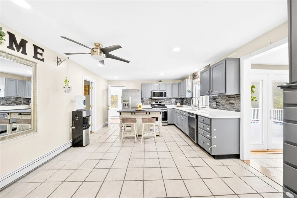 Photo of 84 Fowler Rd