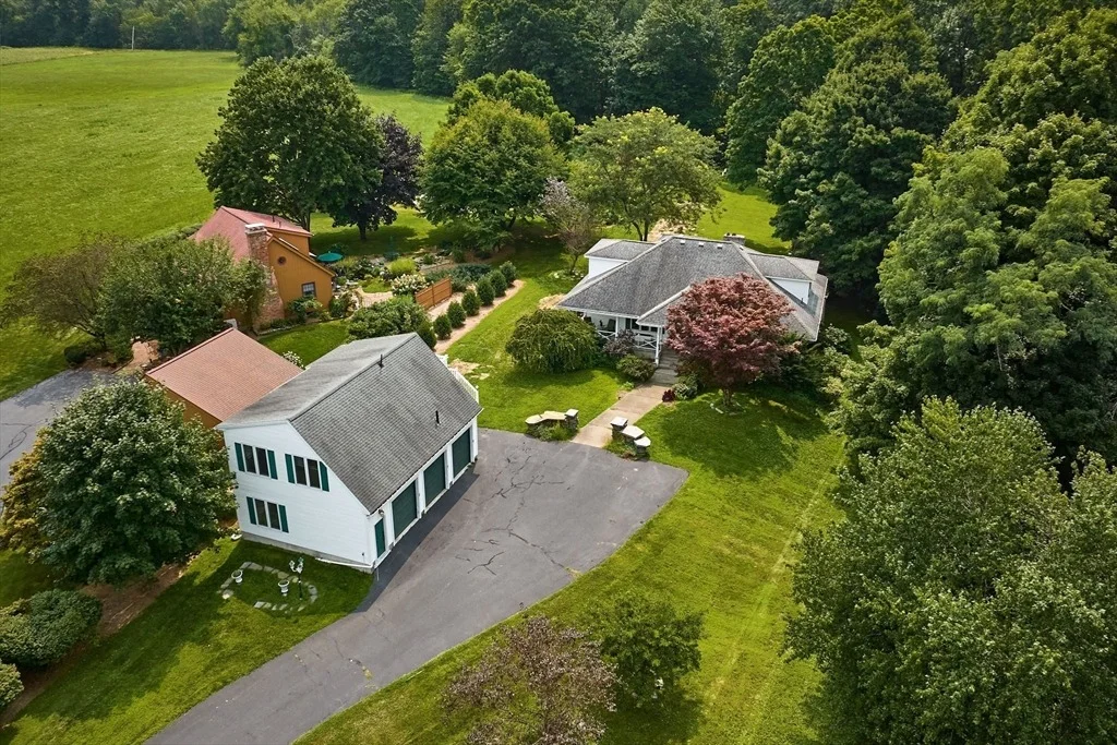 Photo of 48 Clapp St