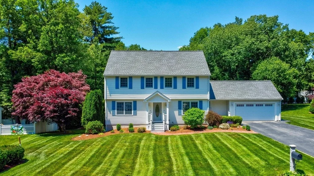 Photo of 11 Thornton Dr