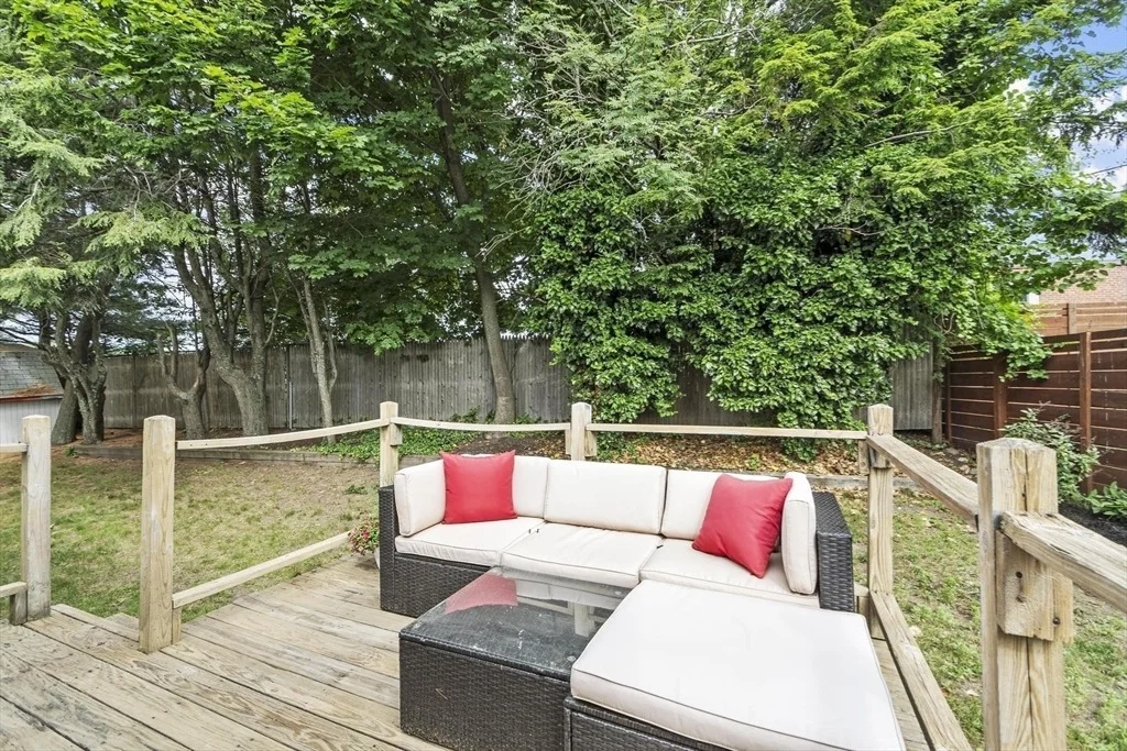 Photo of 283 Florence Ave