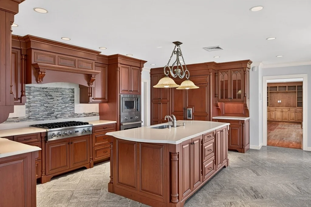 Photo of 168 Garrison Ln