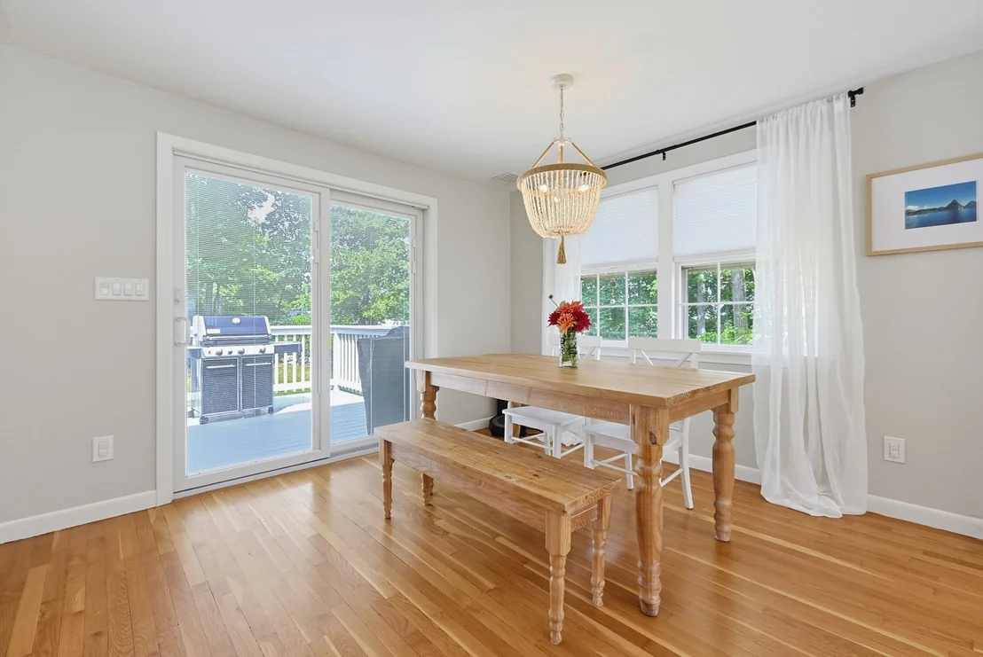 Photo of 10 Howe Circle