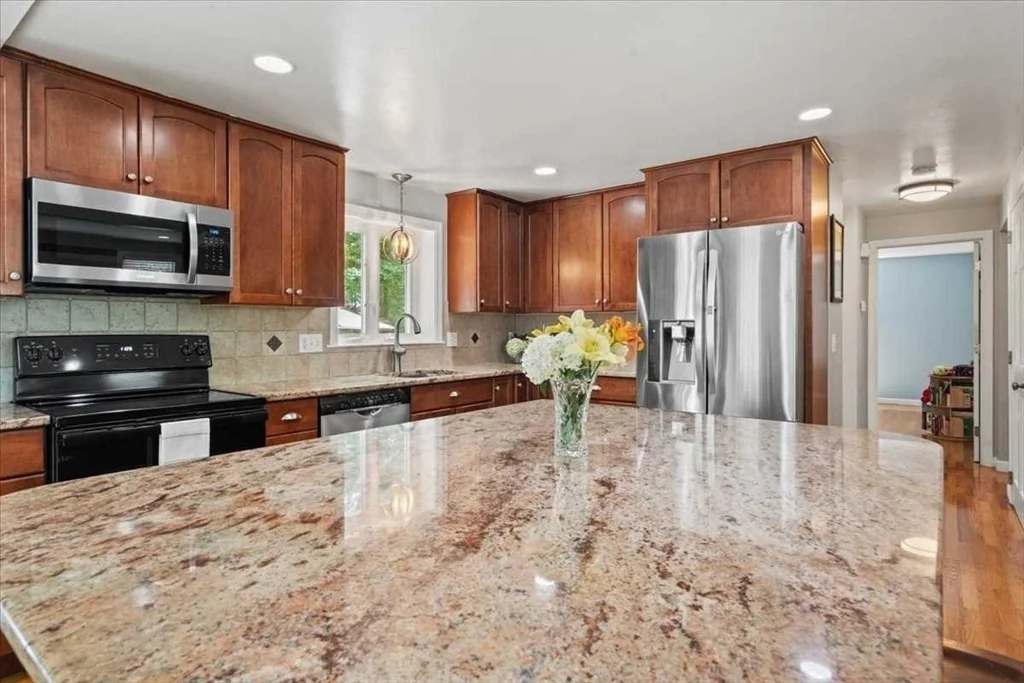 Photo of 7 Caroline Dr