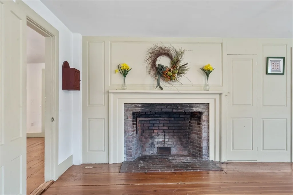 Photo of 340 Sturbridge Rd