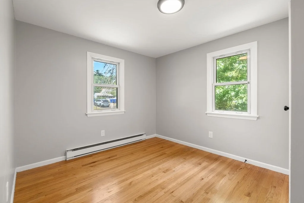 Photo of 188 Moss Rd