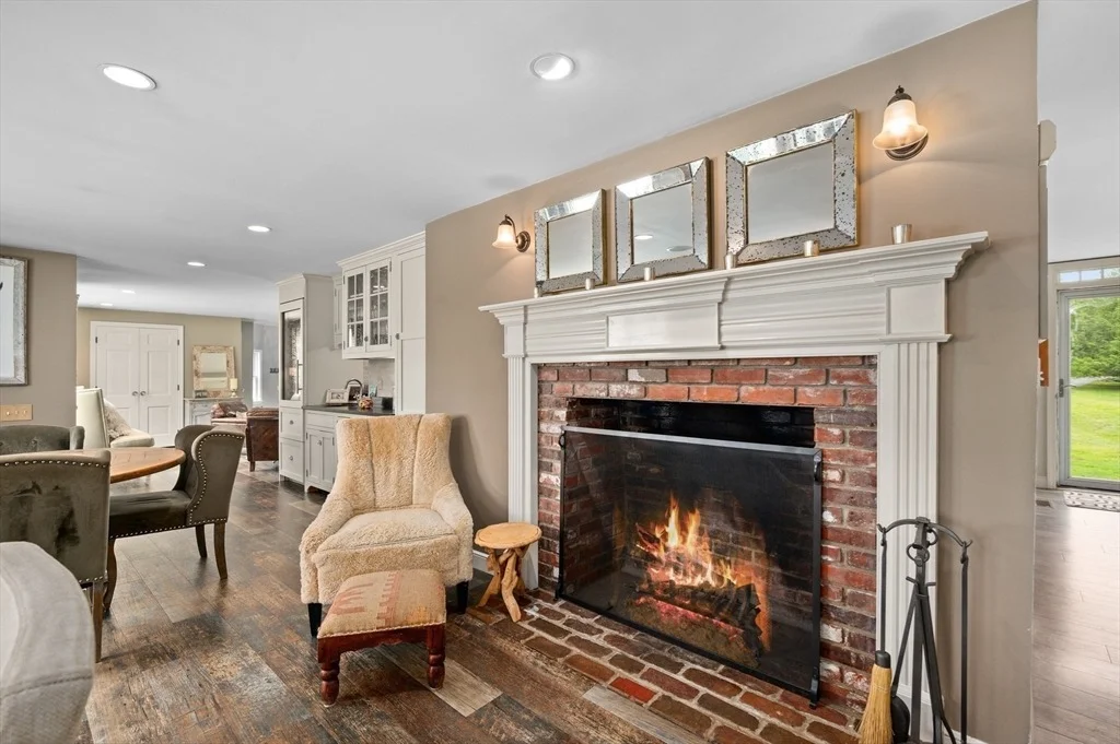 Photo of 46 Baldpate Rd