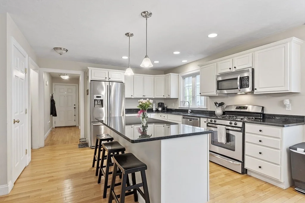 Photo of Unit A at 14 Longview Cir