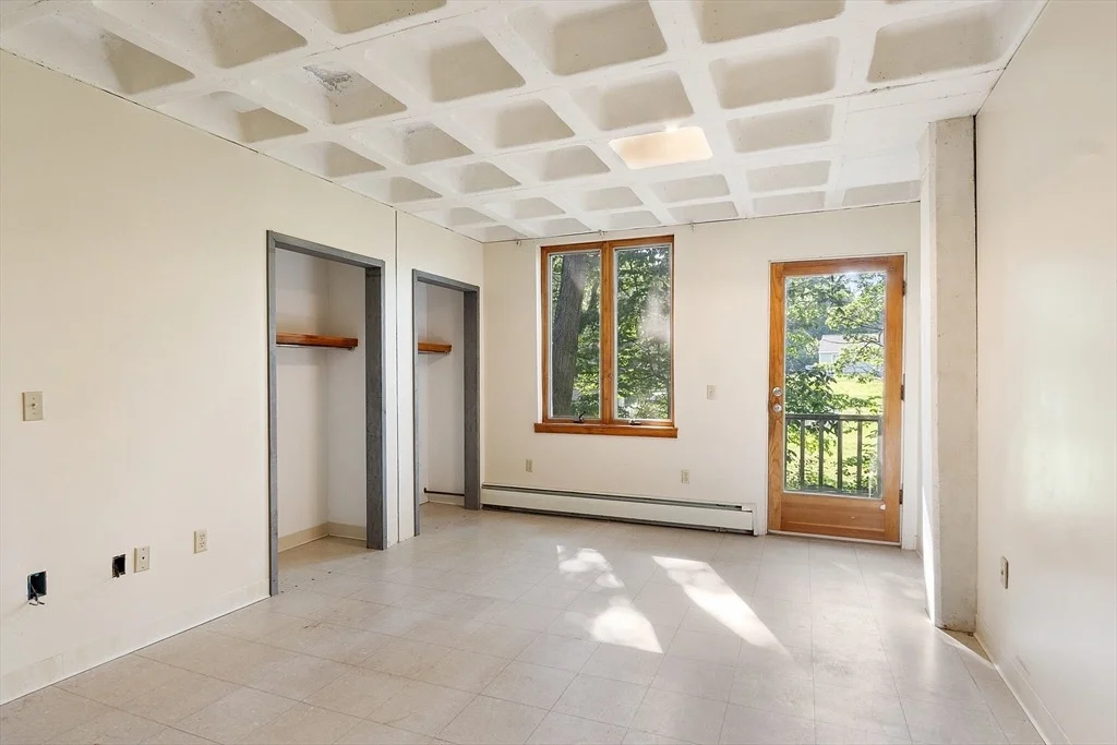 Photo of 69 Kendall Hill Rd