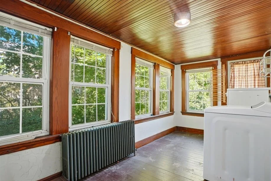 Photo of 5 Pleasant St