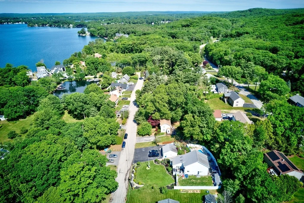 Photo of 11 Scenic Ave