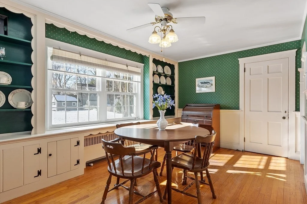 Photo of 24 Pelham Ave