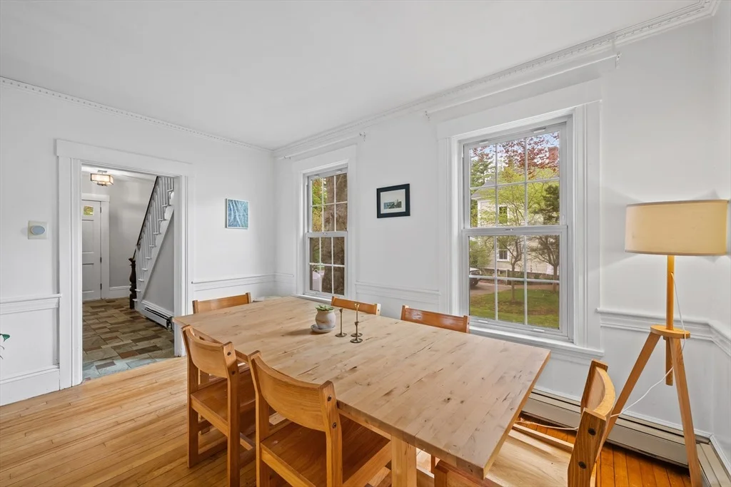 Photo of 10 Maple
