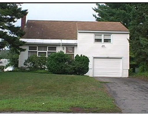 Photo of 283 Douglas Rd