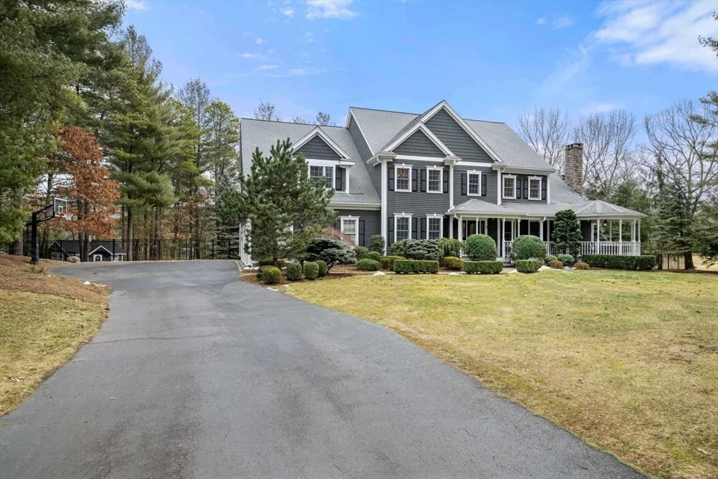Photo of 3 Opal Cir