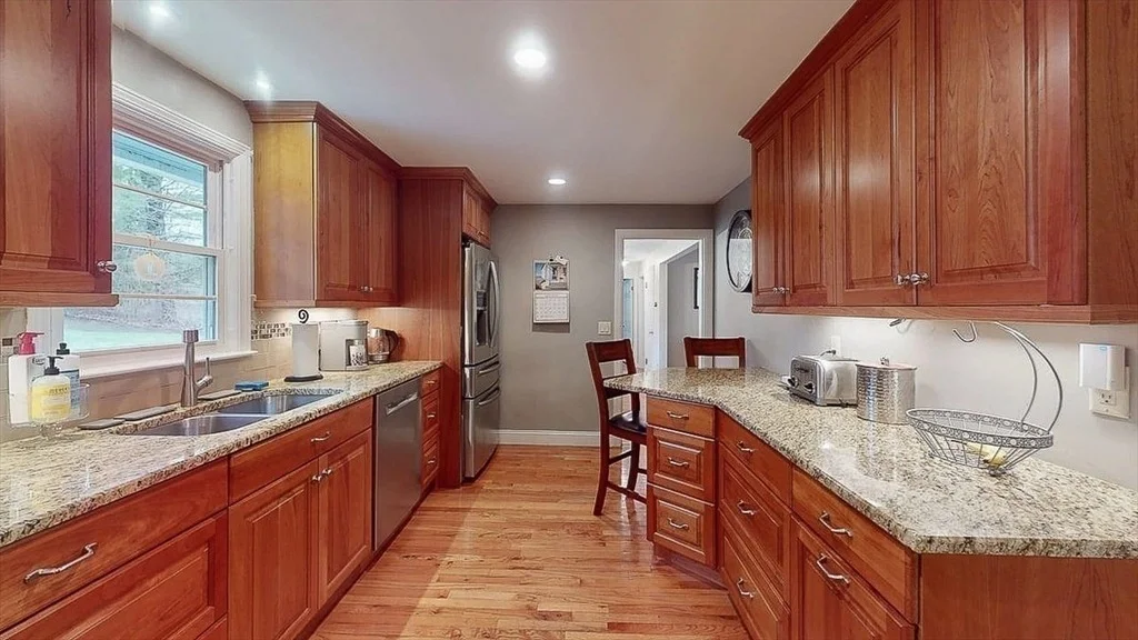 Photo of 7 Nevada Dr