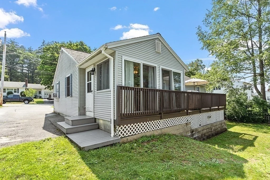 Photo of 156 Euclid St