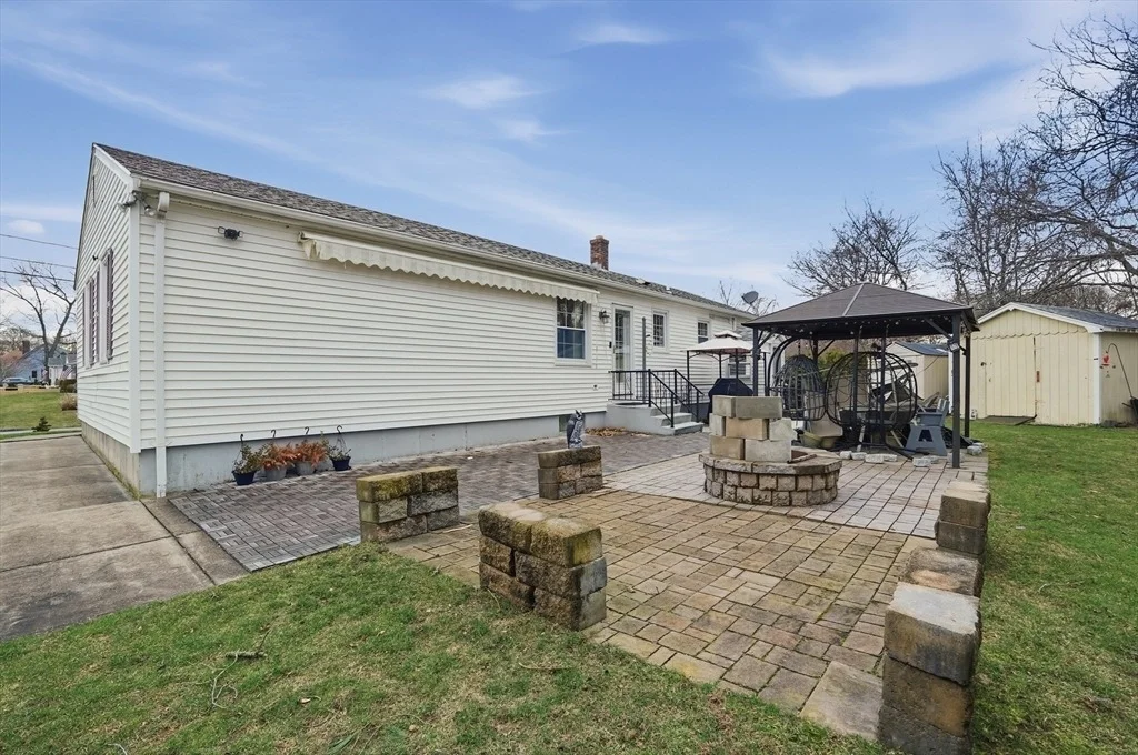Photo of 572 Bartlett Street
