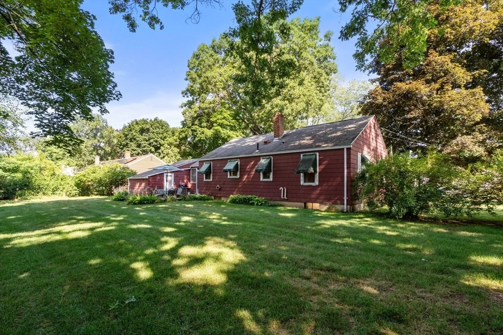 Photo of 69 Mohawk Dr