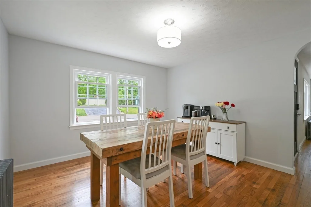 Photo of 18 Carleton Rd