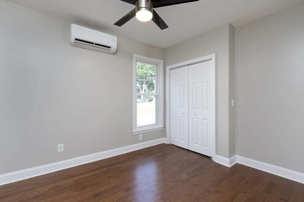 Photo of 5 Irving St