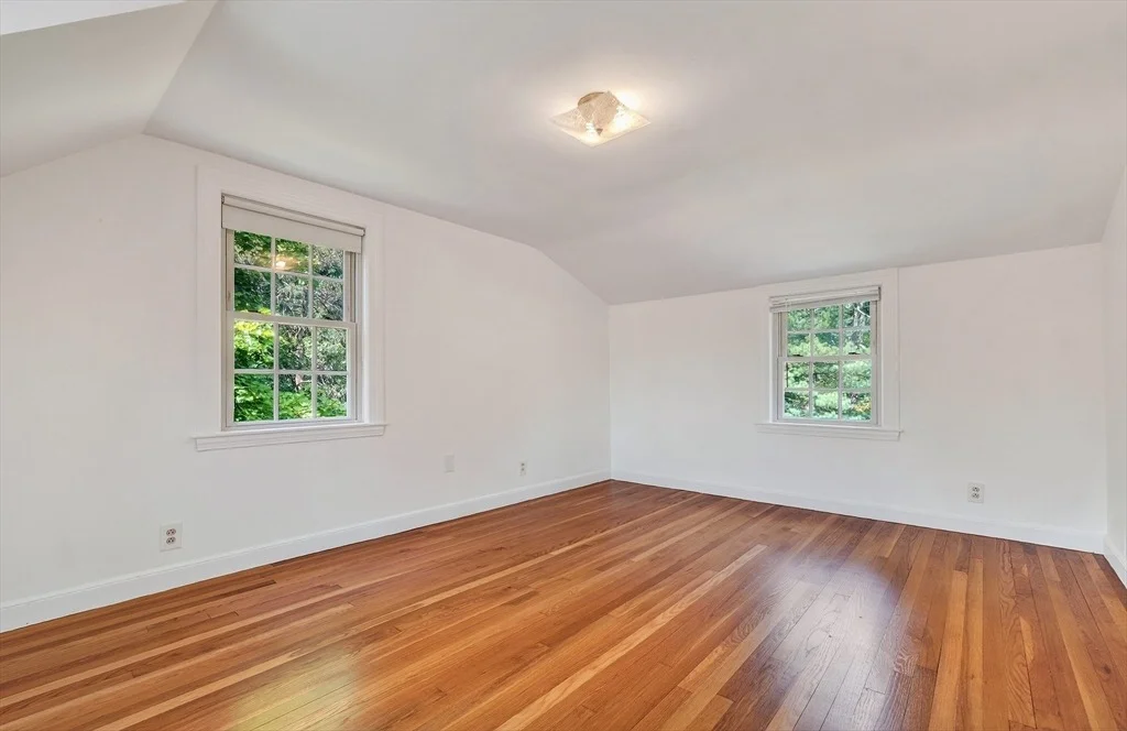 Photo of 7 Pine Hill Rd