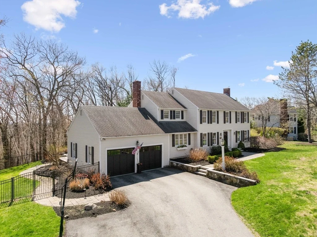 Photo of 243 Bear Hill Rd