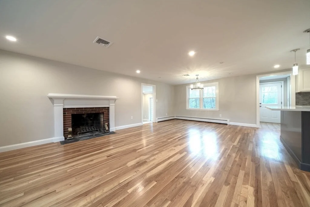 Photo of 26 Leonard Rd