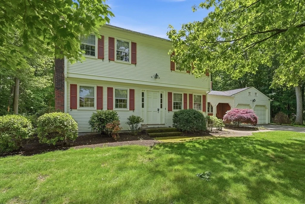 Photo of 17 Raymond Dr