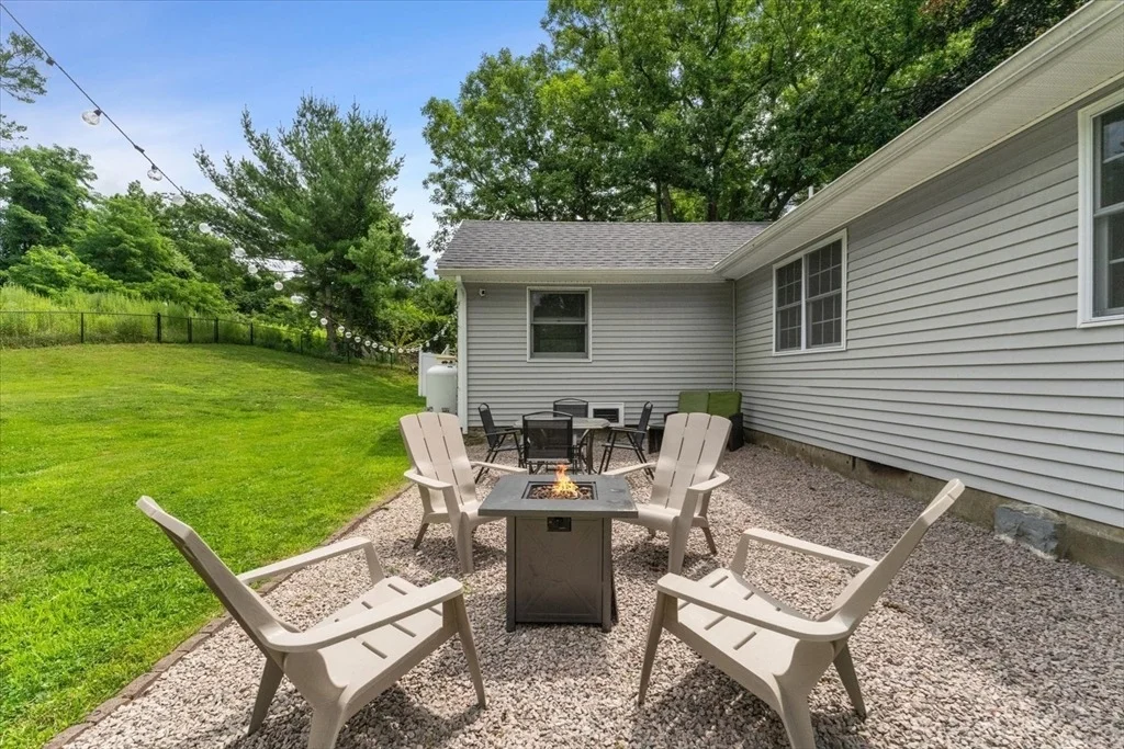 Photo of 11 Mendon Road