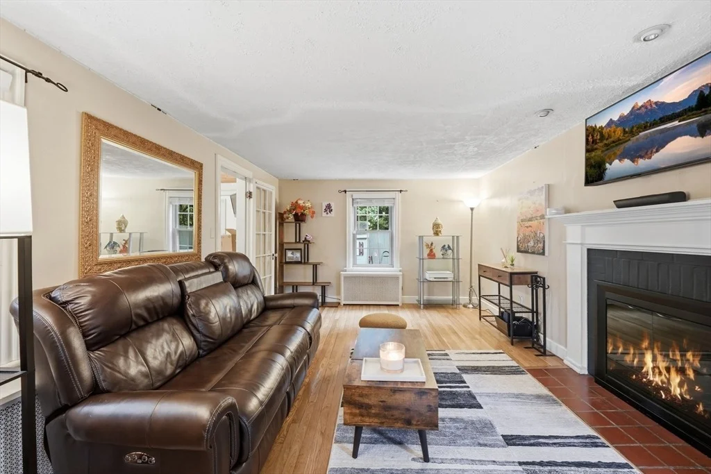 Photo of 154 Barnard Rd