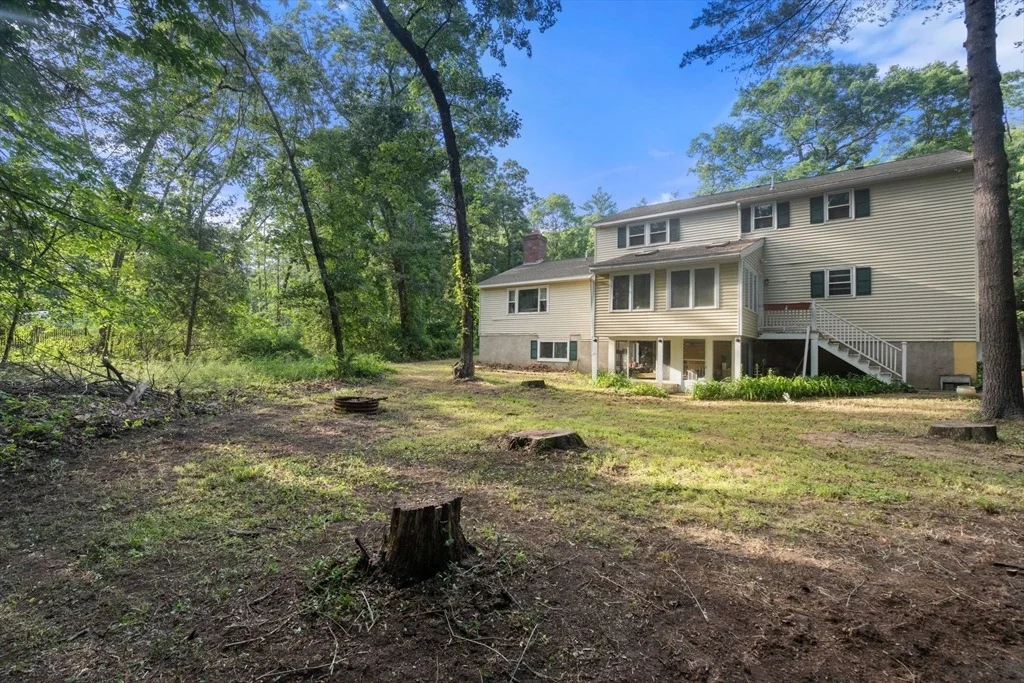 Photo of 2 Whitney Dr