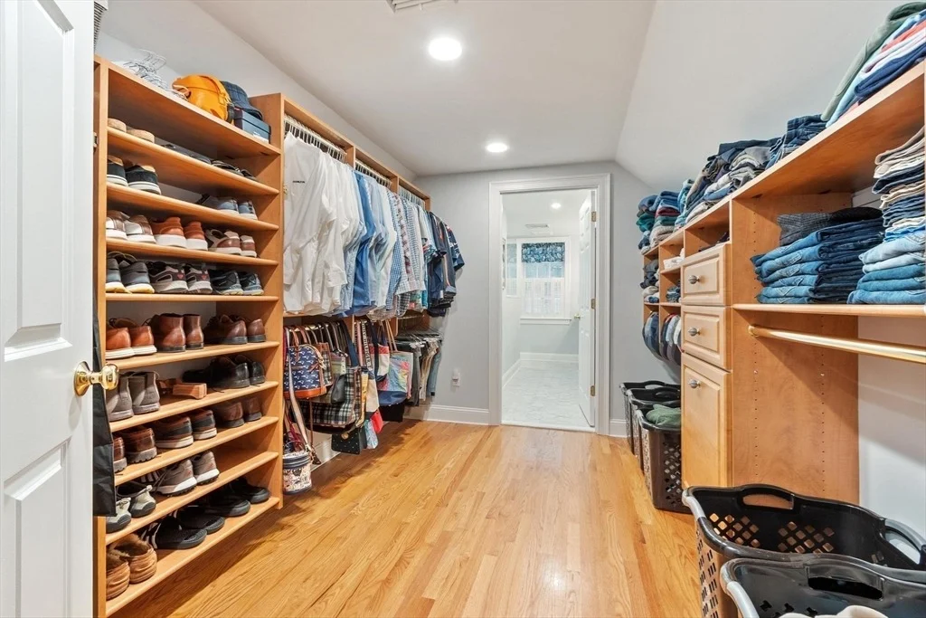 Photo of 39 Main St