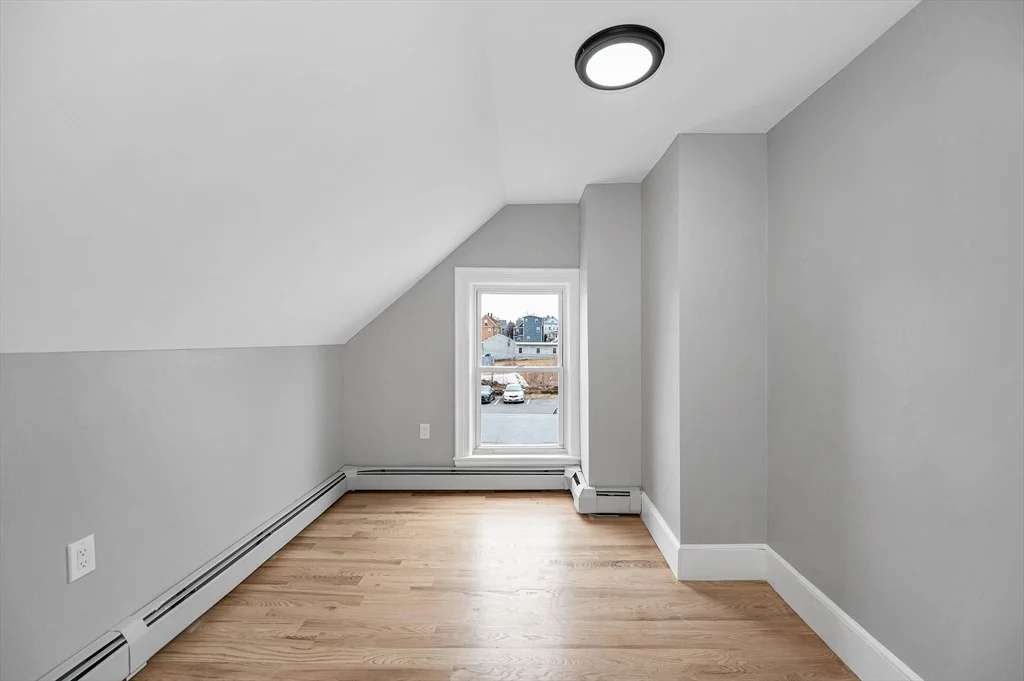 Photo of 16 Bachelder St
