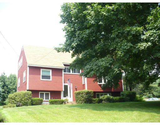 Photo of 35 Central Tree Rd