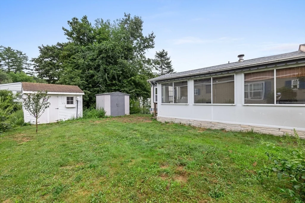 Photo of 33 Hilltop Rd