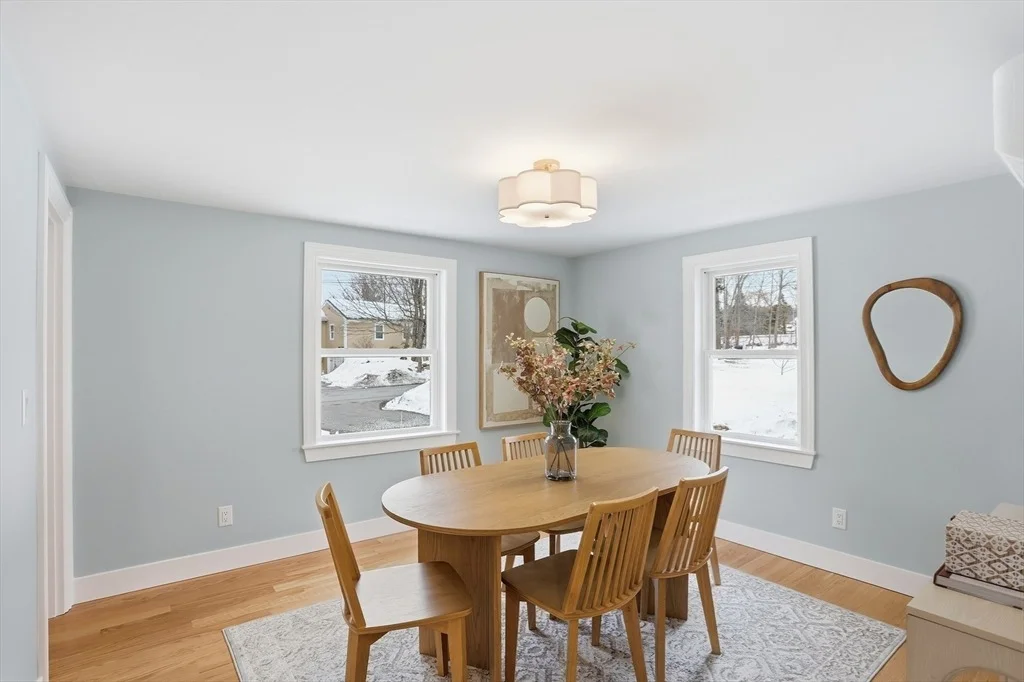 Photo of 4 Littlefield Rd