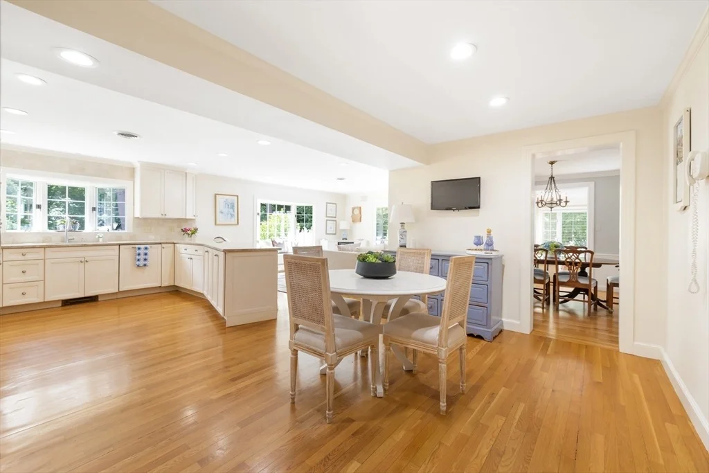 Photo of 212 Broad Meadow Road