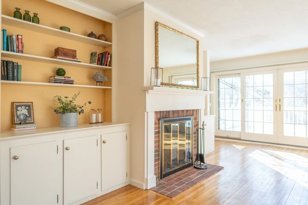 Photo of 34 Maushop Ave