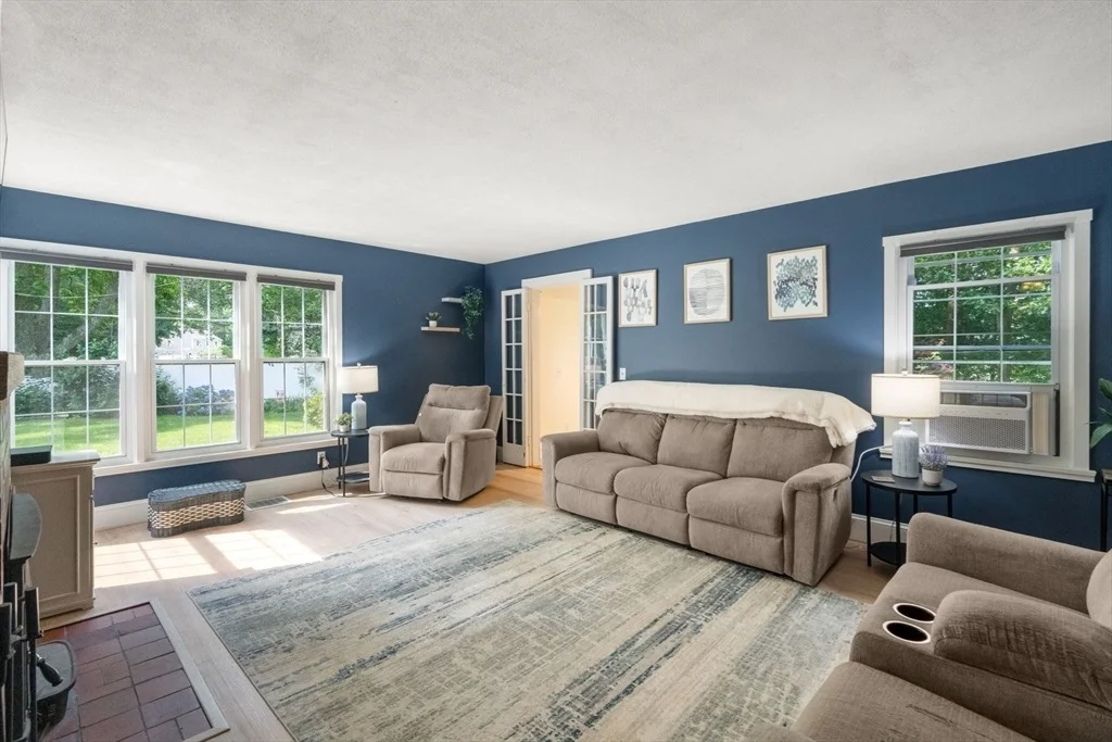 Photo of 8 Randall Rd