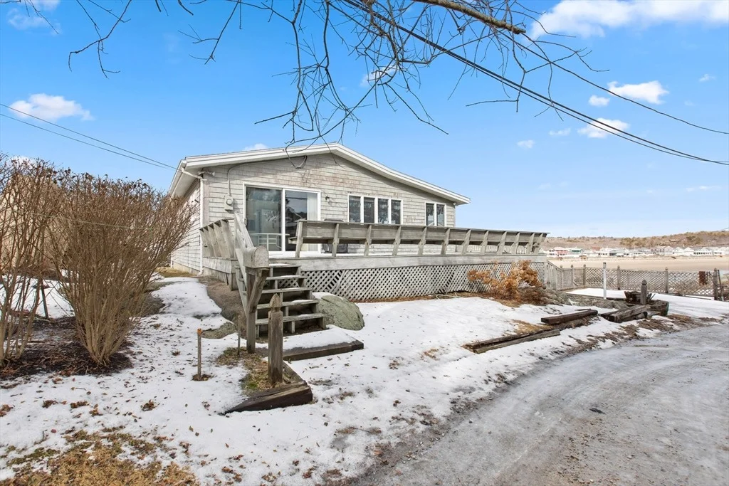 Photo of 6 Brewsters Ln