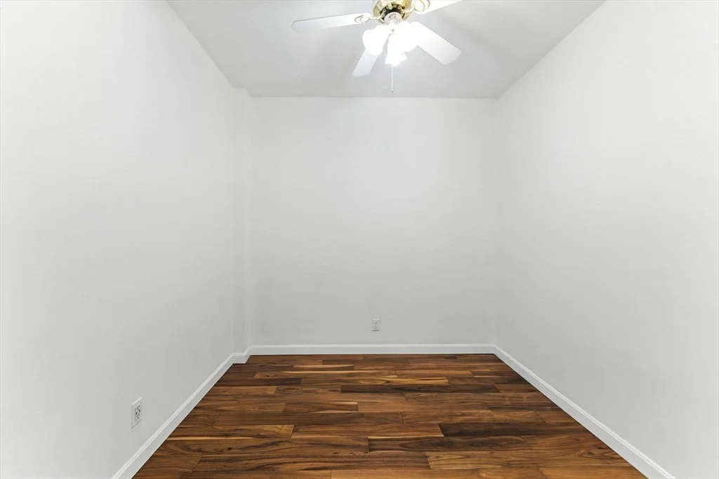 Photo of Unit 608 at 22 Chestnut Place