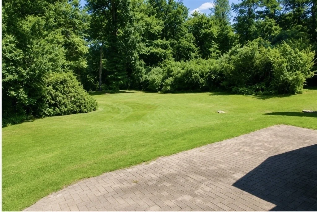 Photo of 212 Charlton Road