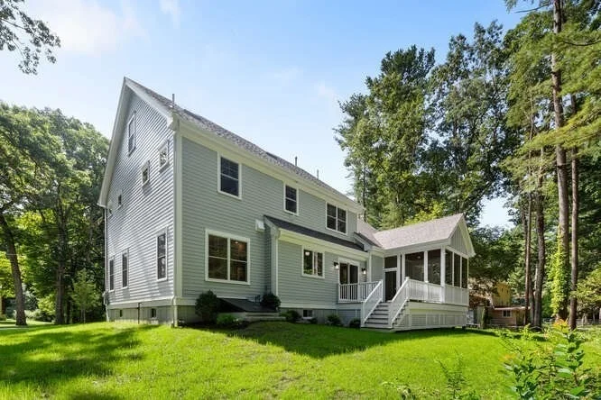 Photo of 18 Jeffrey Circle