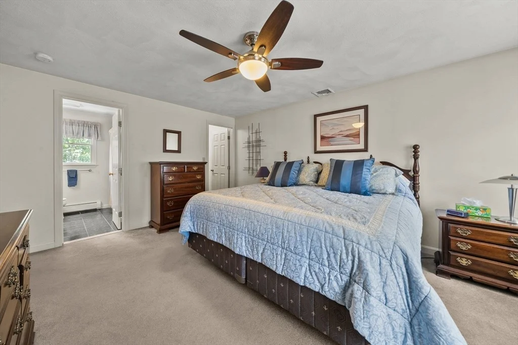Photo of 31 Emerald Dr