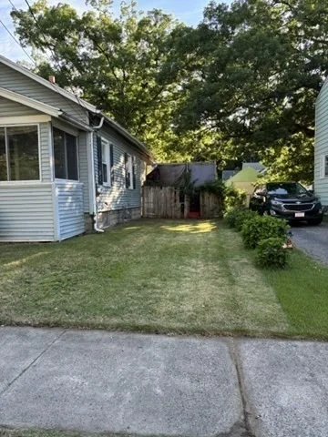 Photo of 80 Newhall St