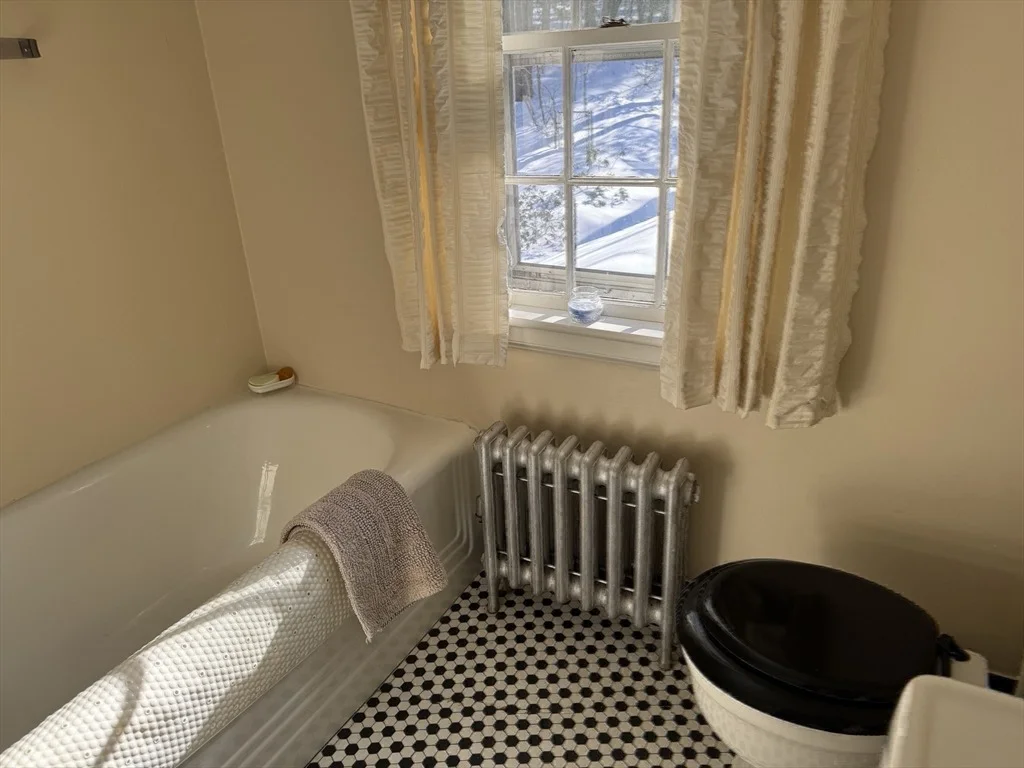 Photo of 49 Metcalf St