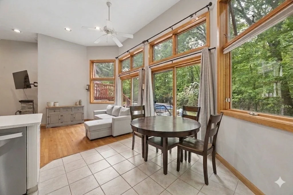 Photo of 10 Cold Harbor Drive