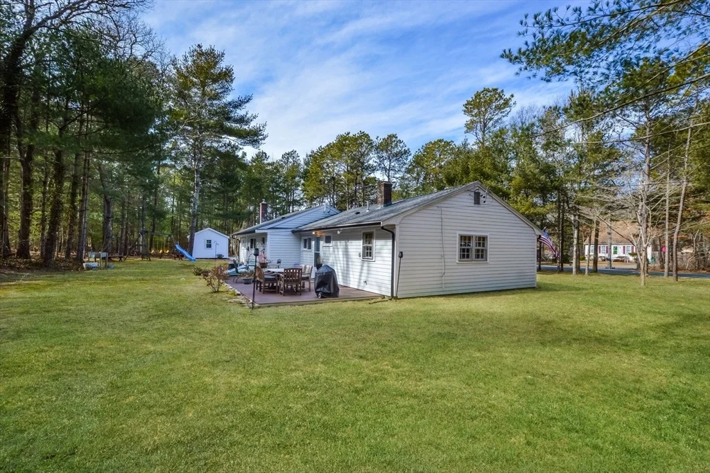 Photo of 74 Degrass Rd