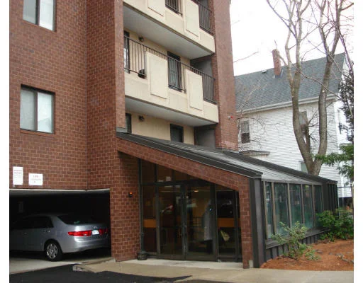 Photo of Unit 104 at 39 Parlin Street