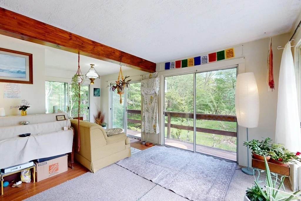 Photo of 509 Williamsburg Rd